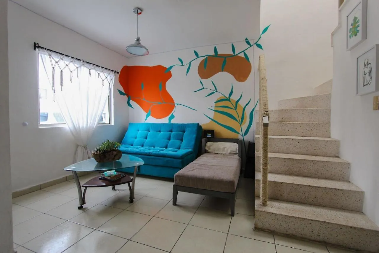 Panzió Artistic Rooms In Cancun With Wi-Fi Bed And Breakfast